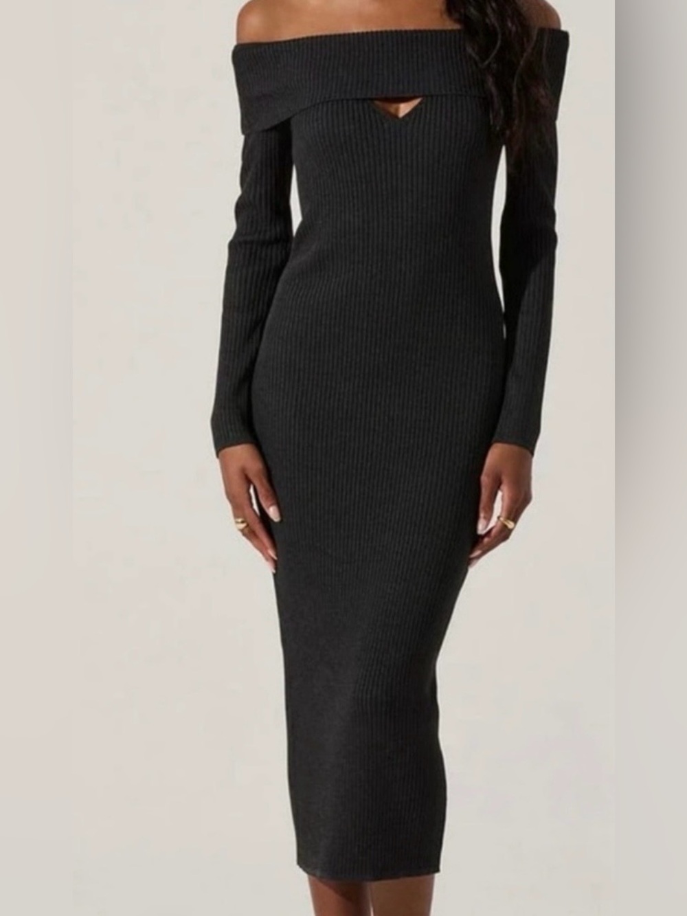 ASTR NWT Knit Cut-Out Off the Shoulder Maxi Dress
